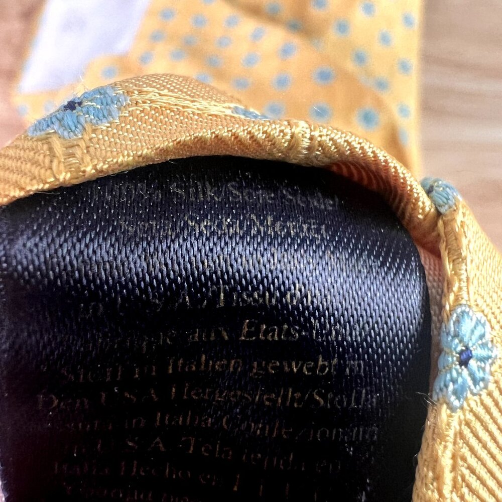 Brooks Brothers Makers and Merchants Menswear Classic Necktie Floral Tile Gold - Picture 7 of 10